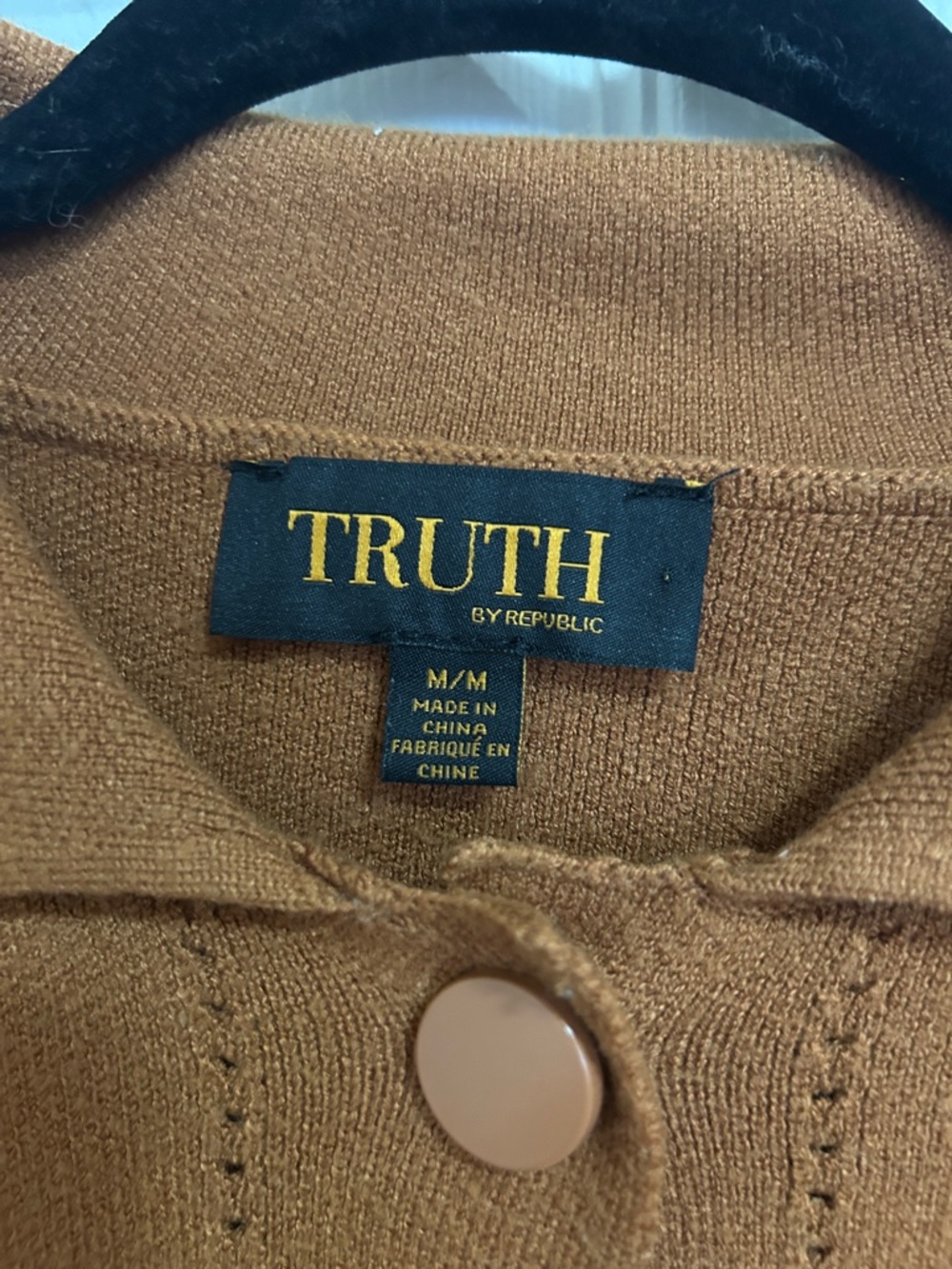 TRUTH Rust Cropped Button-Front Cardigan - Picture 2 of 6